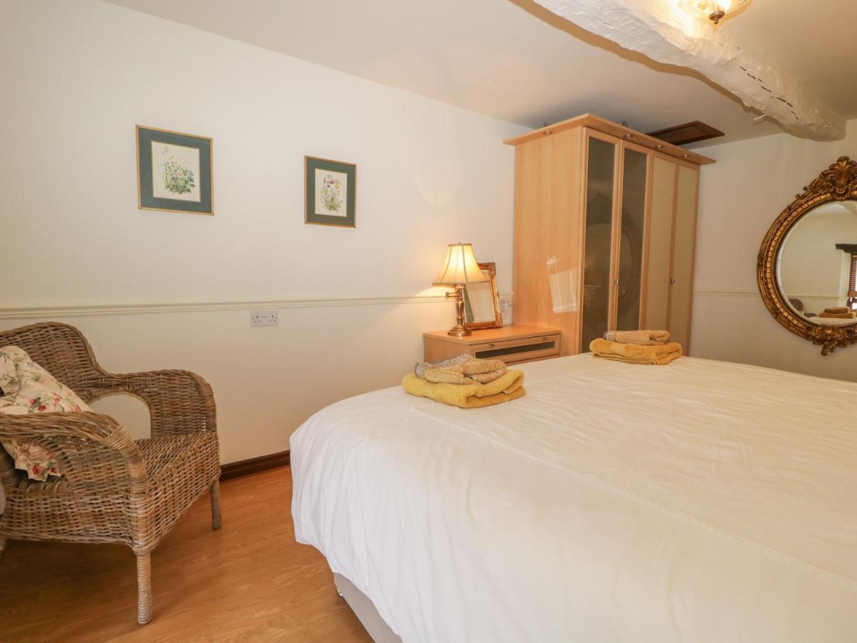1 Cherry Tree Cottage Millom Luaran gambar