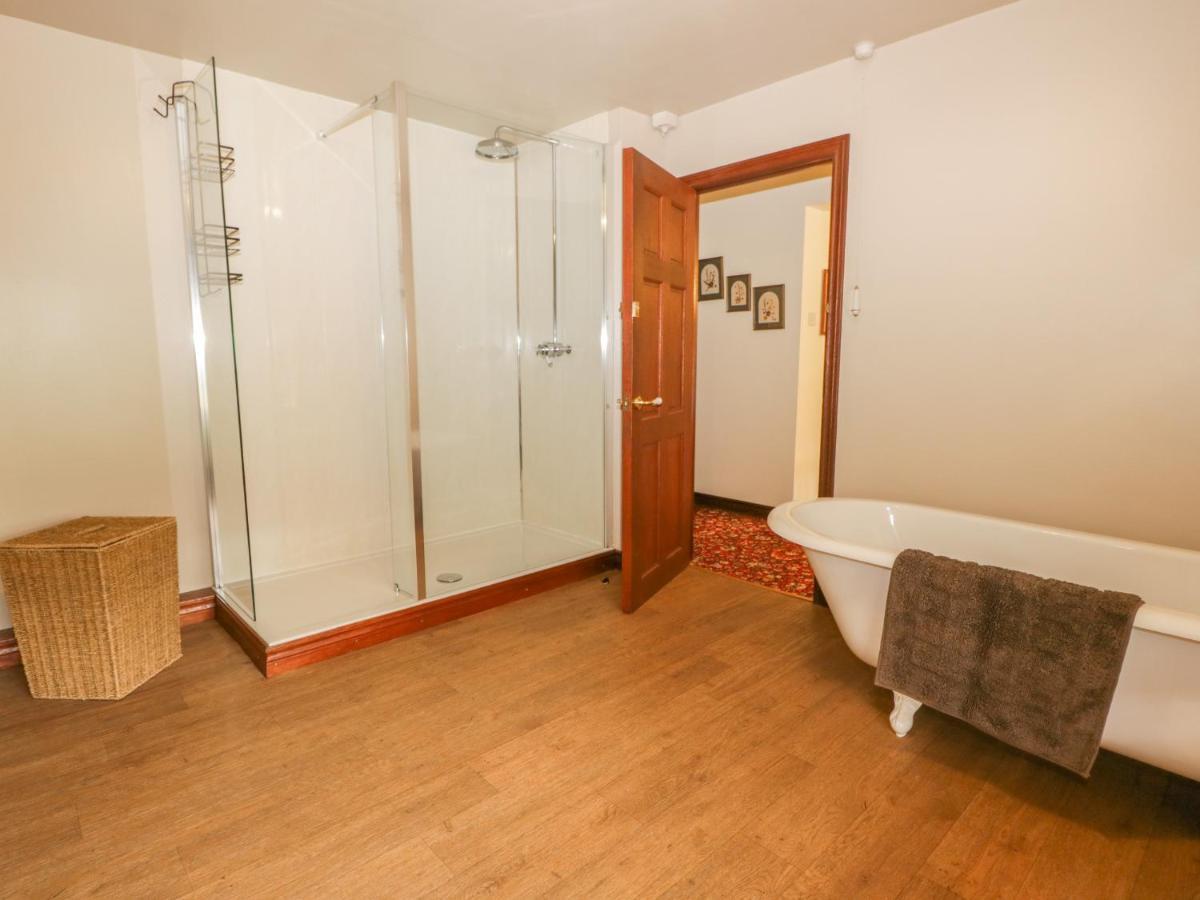 1 Cherry Tree Cottage Millom Luaran gambar